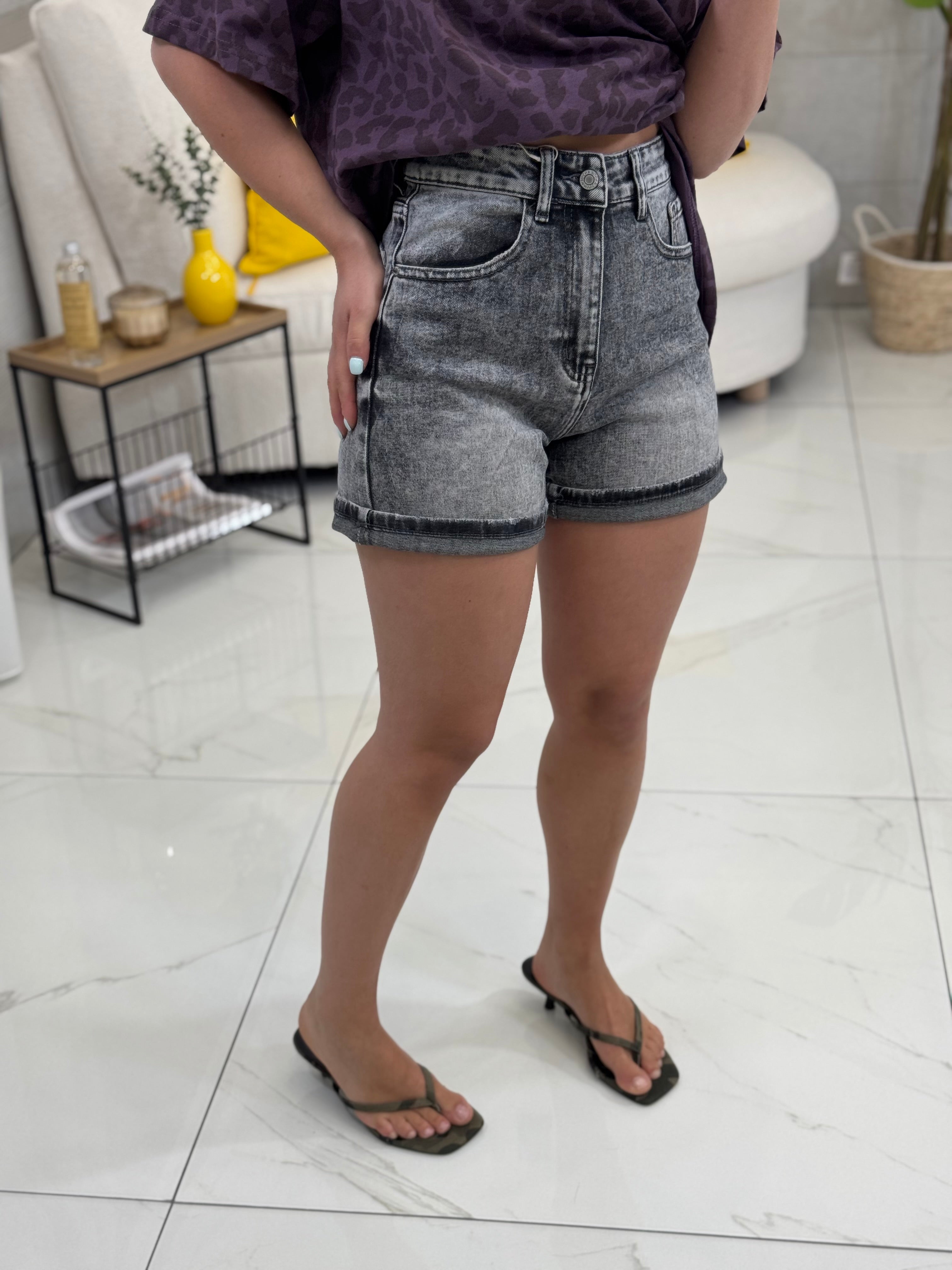 Shorts Lusy
