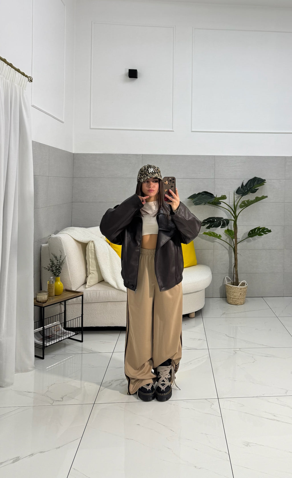 Pantatuta Banda Laterale