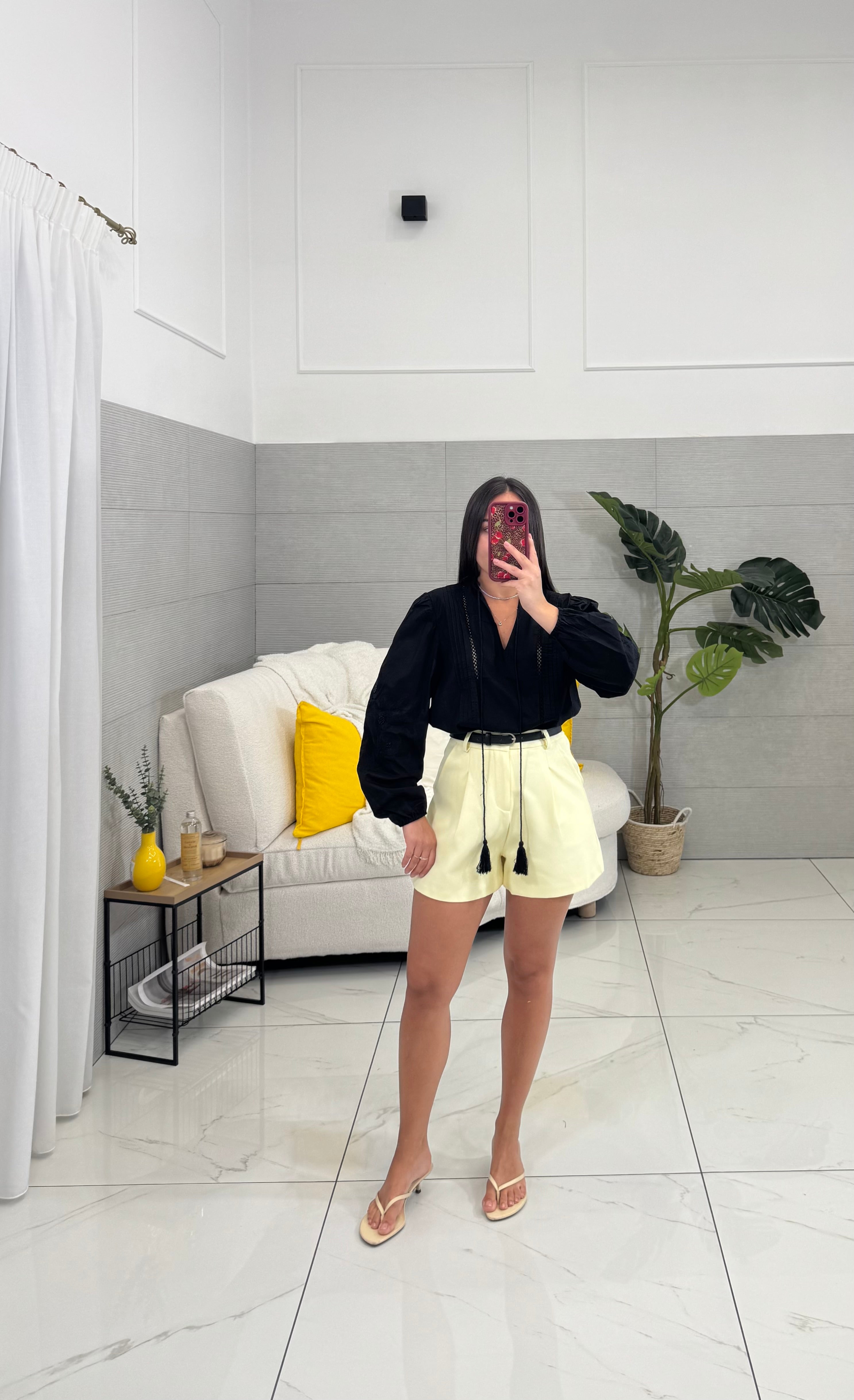 Shorts Yellow