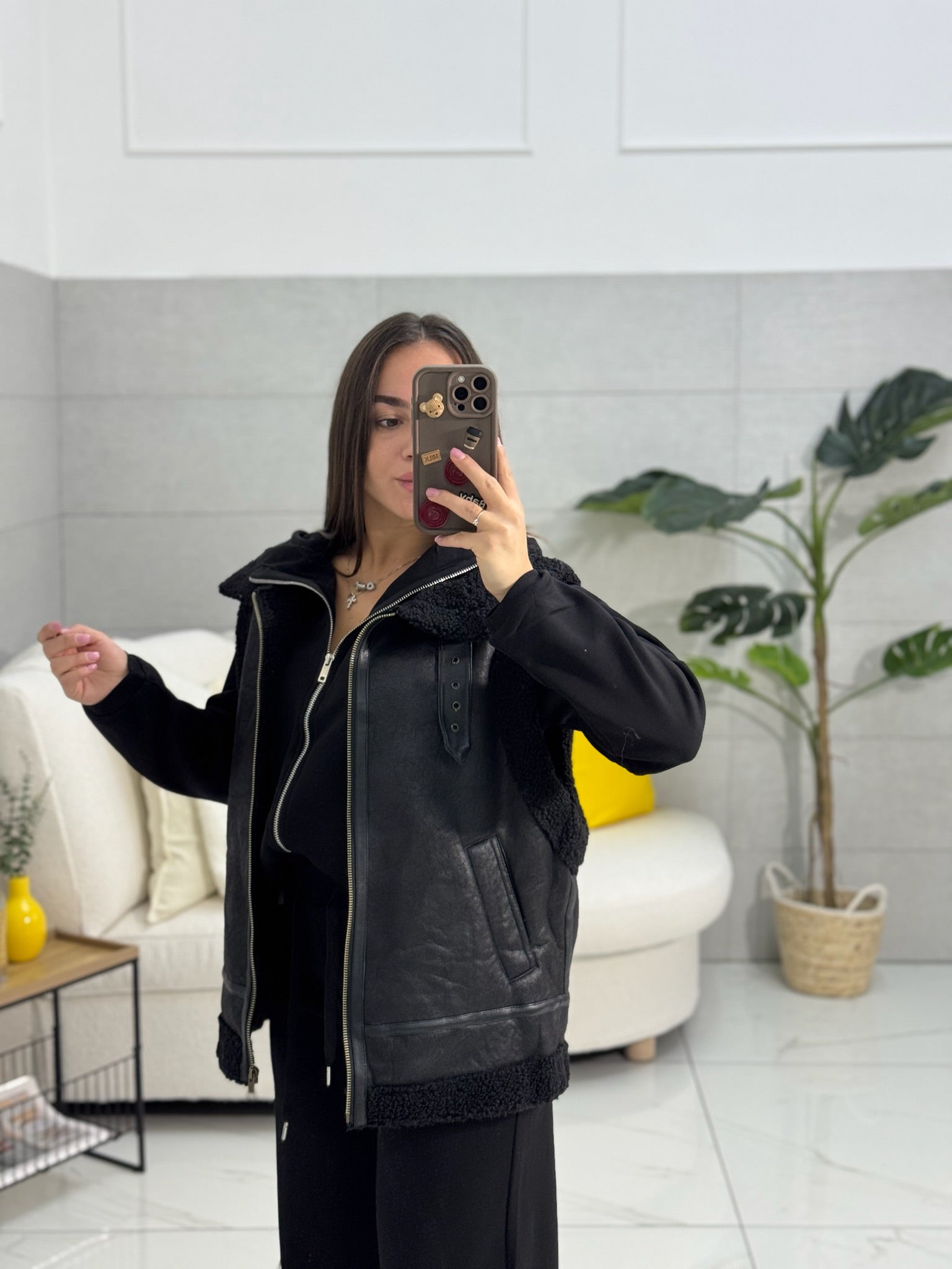 Smanicato In Montone