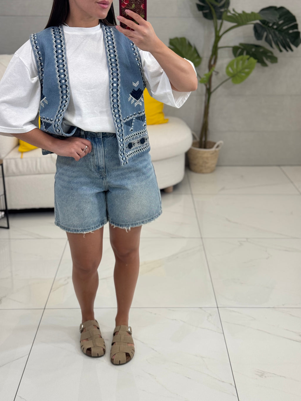 Shorts Glow