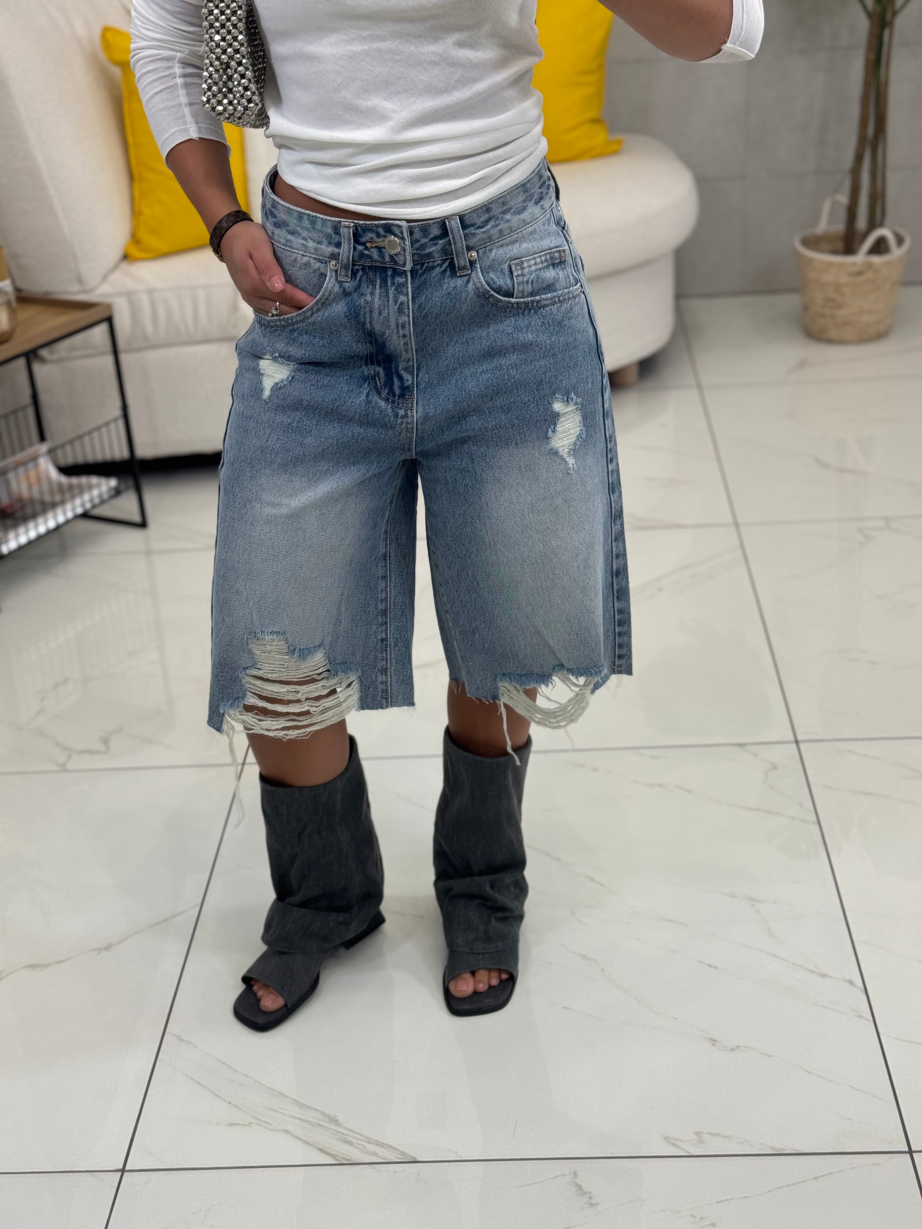 Bermuda Yeezy