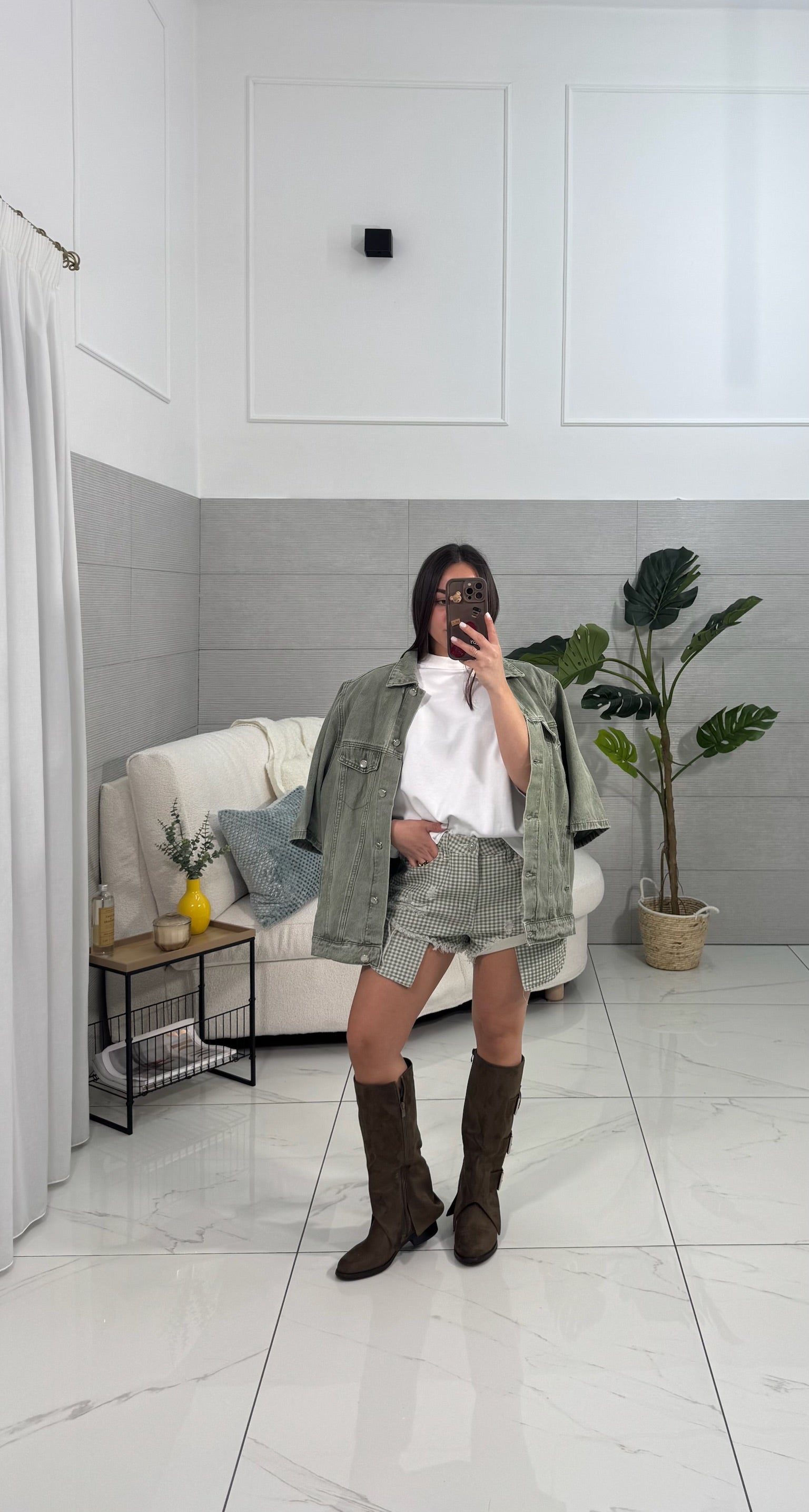 Shorts Drive